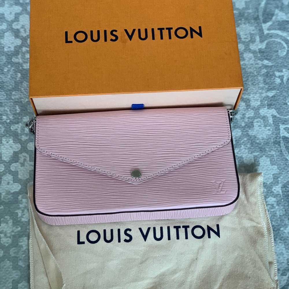 LV Felicie Pochette Shoulder Bag